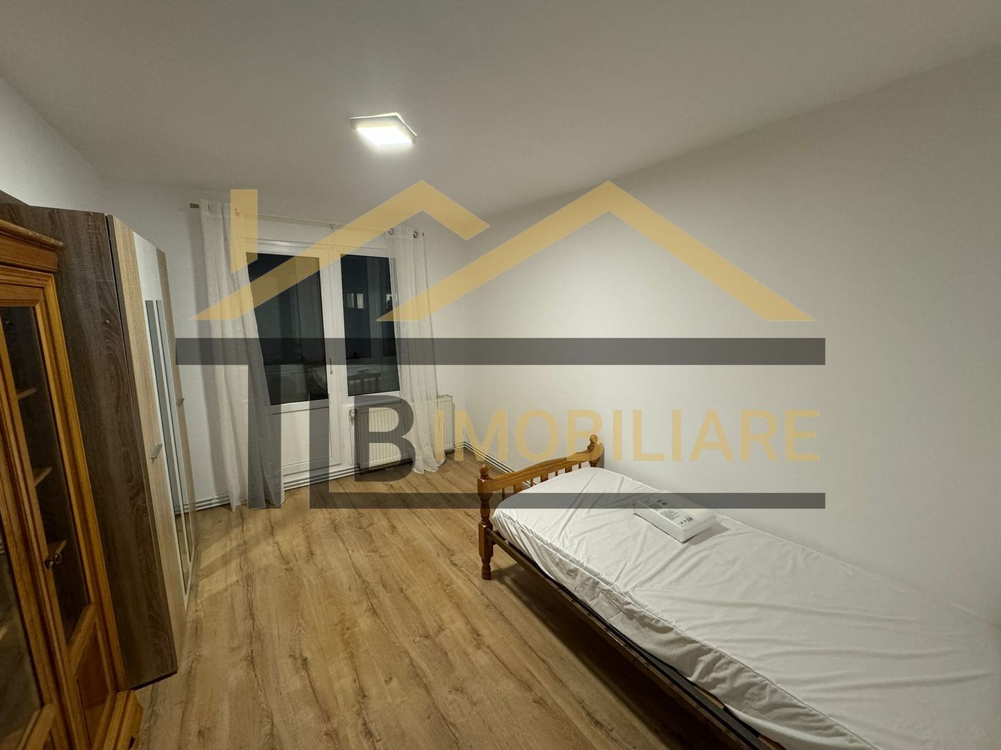 Apartament de 2 camere, 60 mp, decomandat, Zona 7 Noiembrie - Poză 4