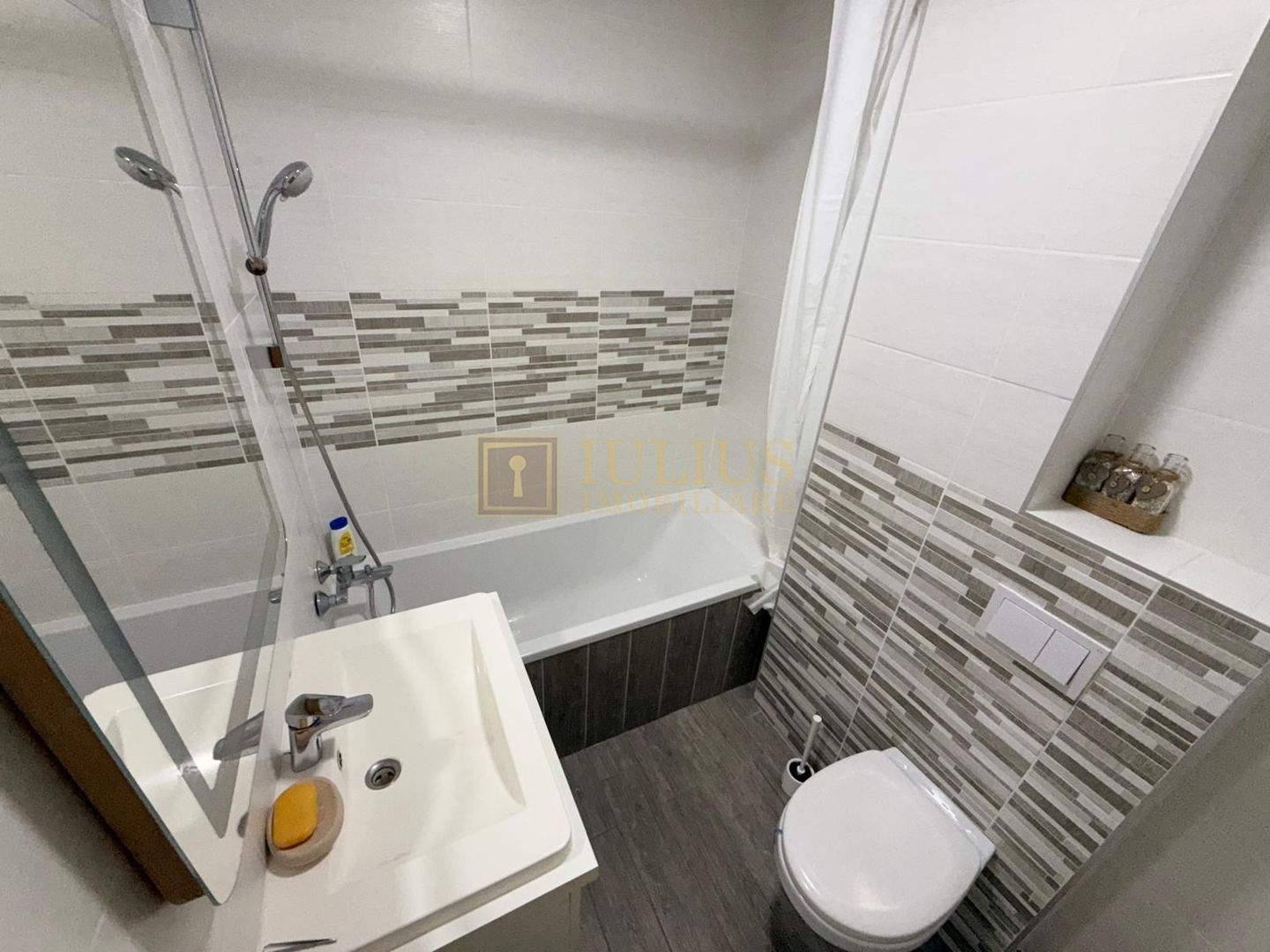 2 camere| Bulevardul Liviu Rebreanu-la 5 minute de Spitalul Jud| loc de parcare| - Poză 9