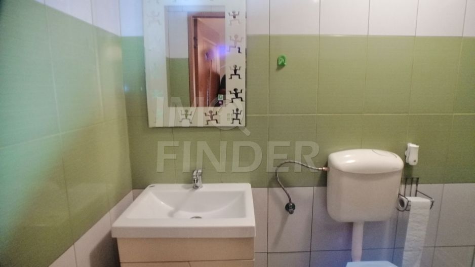 Apartament o camera strada Bucuresti - Poză 6