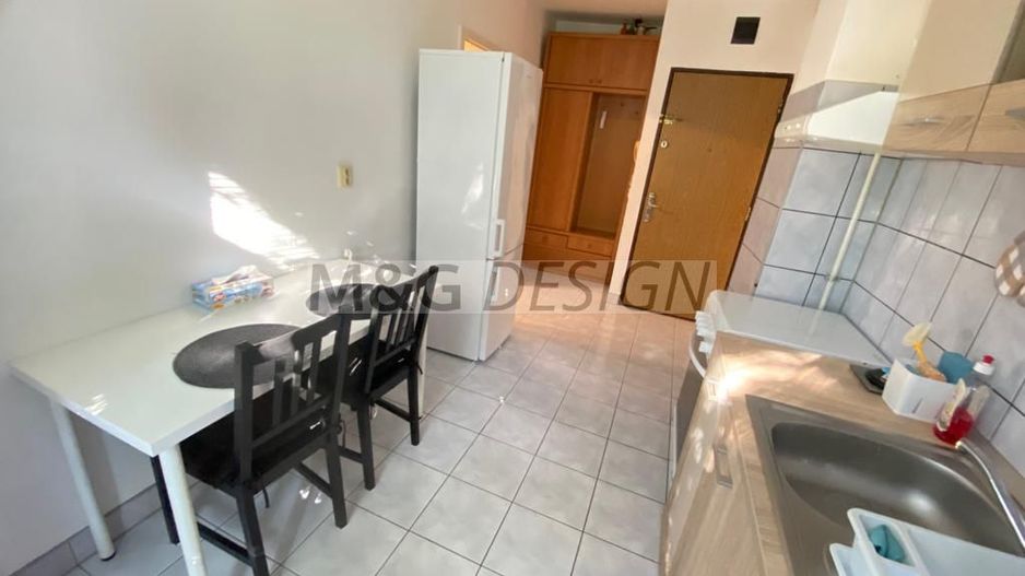 3 camere confort 1 etaj 3 zona Medicina CENTRALA PROPRIE - Poză 7