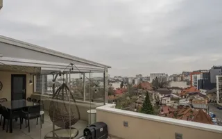 Apartament tip Penthouse 200 mp zona Iancului - Poză 17