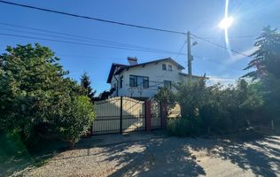 Casa de vanzare 1600 mp teren l Cocorastii Colt, Prahova l Comision 0%