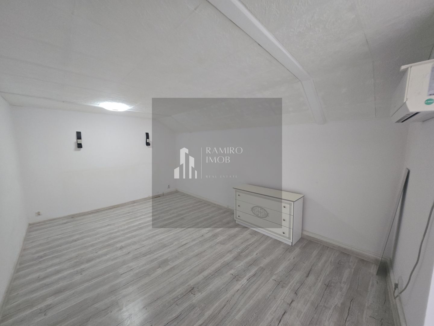 Apartament /casa 150m utili -an1990 Corneliu Coposu-Calarasilor Unirii - Poză 5