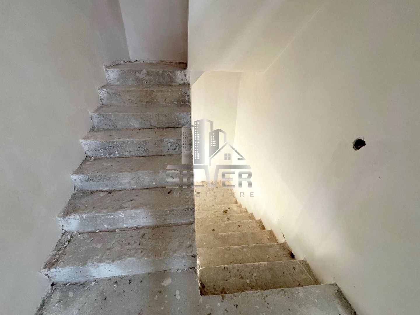 Casa tip duplex premium/CF/zona Tautului. - Poză 16