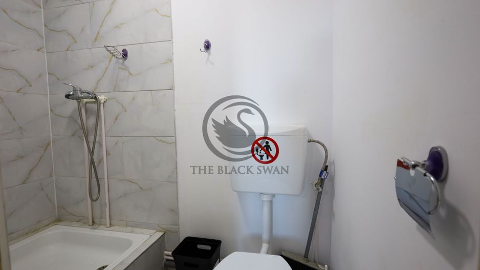 Casa cu 7 camere + spatiu comercial de vanzare | Comision 0 % - Poză 17