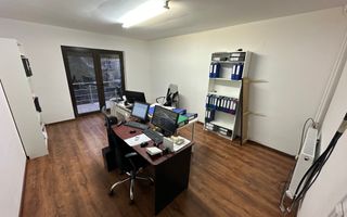 Cladire pretabila spațiu birouri/ clinica - Poză 8