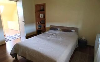 Casa individuala spatioasa si teren mare, pozitie excelenta, Sacalaz - Poză 15