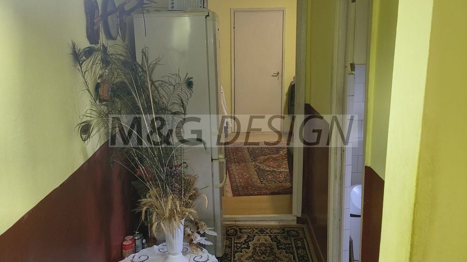 Apartament 2 camere Sagului - Dambovita etaj 3 - Poză 1