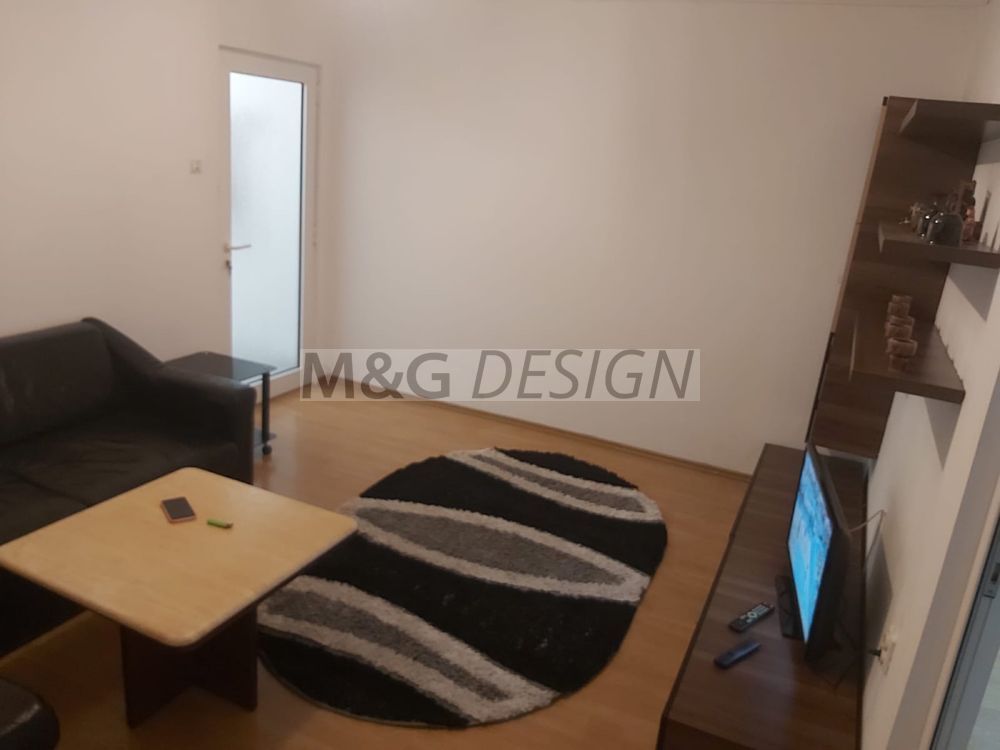 Apartament 2 camere Iosefin parter cu balcon - Poză 2