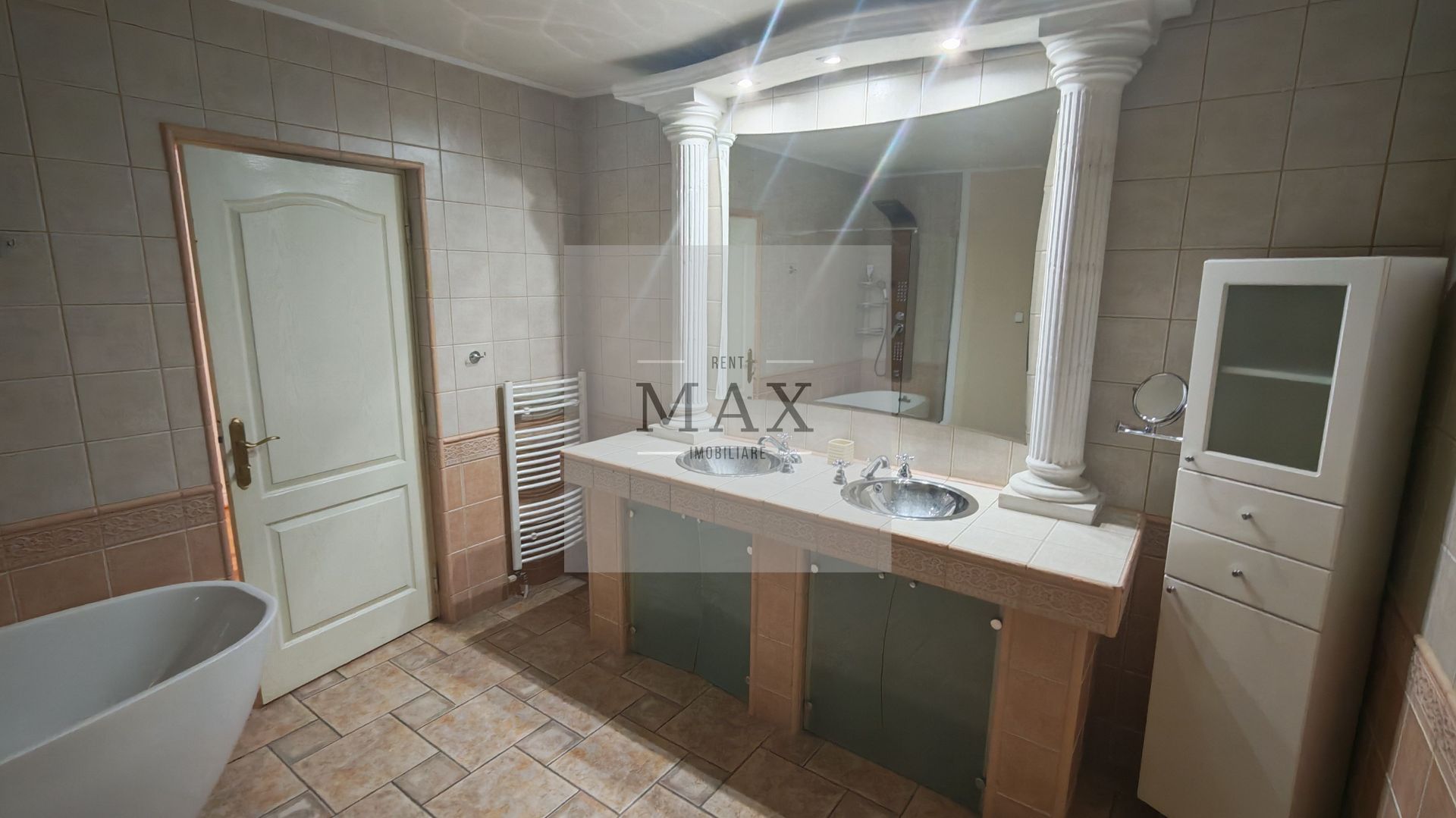 Vilă de lux Gruia | 230 mp | garaj 2 auto | curte 700 mp - Poză 25