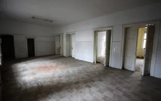 Imobil pretabil cladire de birouri, clinica medicala - Central - Poză 22