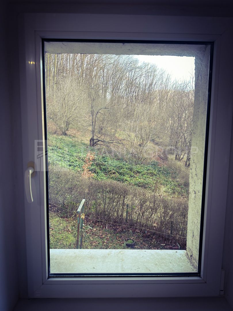 Apartament 2 camere decomandat renovat langa padure Racadau - Poză 13