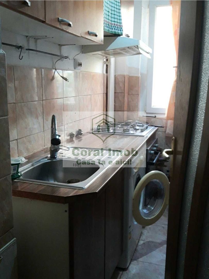 Vanzare apartament 2 camere COLENTINA/DOAMNA GHICA - Poză 3