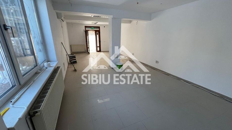 Spatiu comercial, birouri, servicii, str. Arhivelor  Piata Schiller  - Poză 2