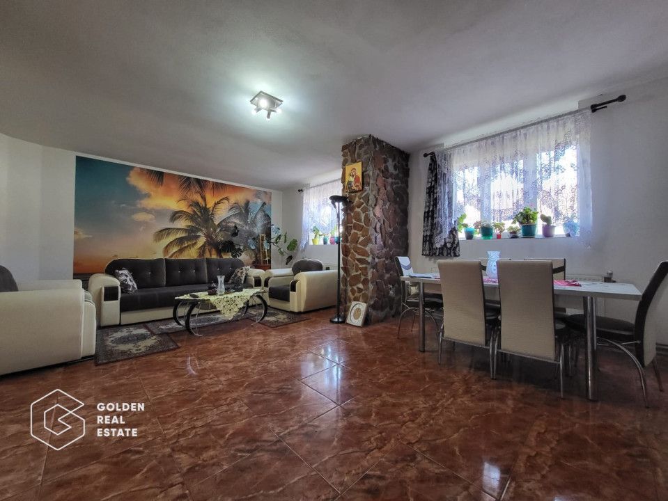 Casa cu teren de 842 mp, oras Lipova - Poză 10