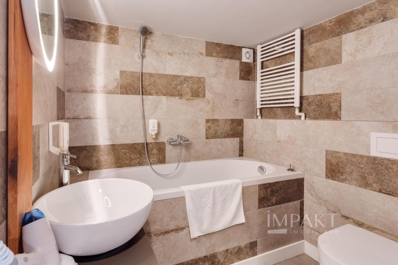 Apartament 3 camere ultrafinisat in zona Centrala - Poză 10