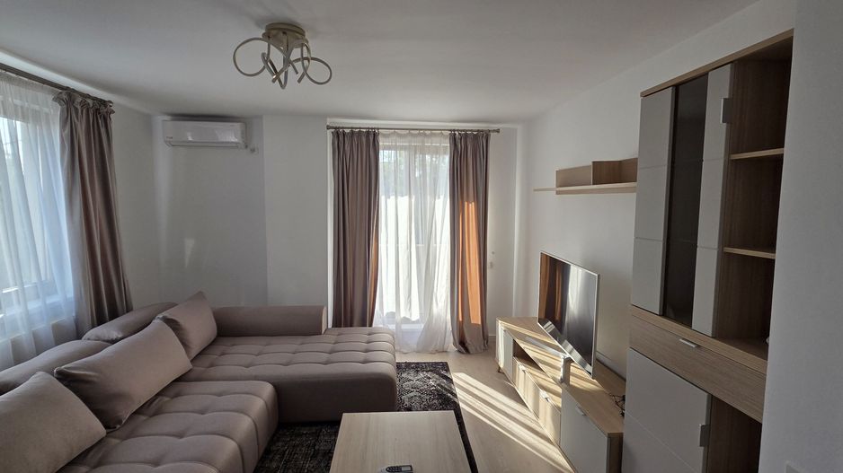 Apartament 2 camere si loc de parcare subteran - Poză 1