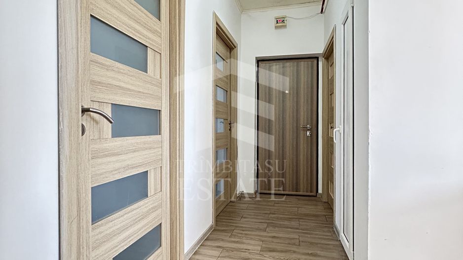 Apartament 2 camere de vânzare în Mihail Kogălniceanu - Penny Market - Poză 13