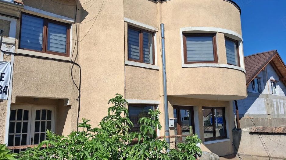 Spatiu central parter plus etaj de inchiriat. Ideal pentru birou, cabinet, fonduri europene - Poză 2