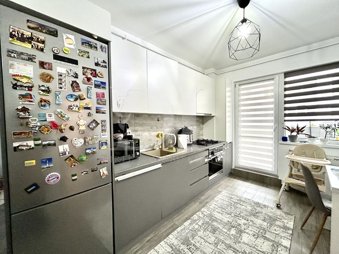 Apartament de vanzare / Zona BMW / Floresti - Poză 1