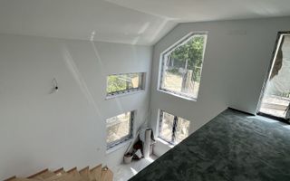 Vand casa in Bucium cu vedere la oras - Poză 7