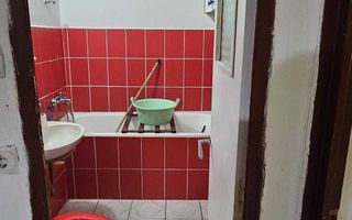 BRASADAS vinde ap 2 cam Carpati2 etaj 4/4. - Poză 1