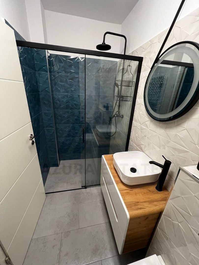 Apartament modern 2 camere etaj 3 lift si parcare pe Calea Surii Mici - Poză 6