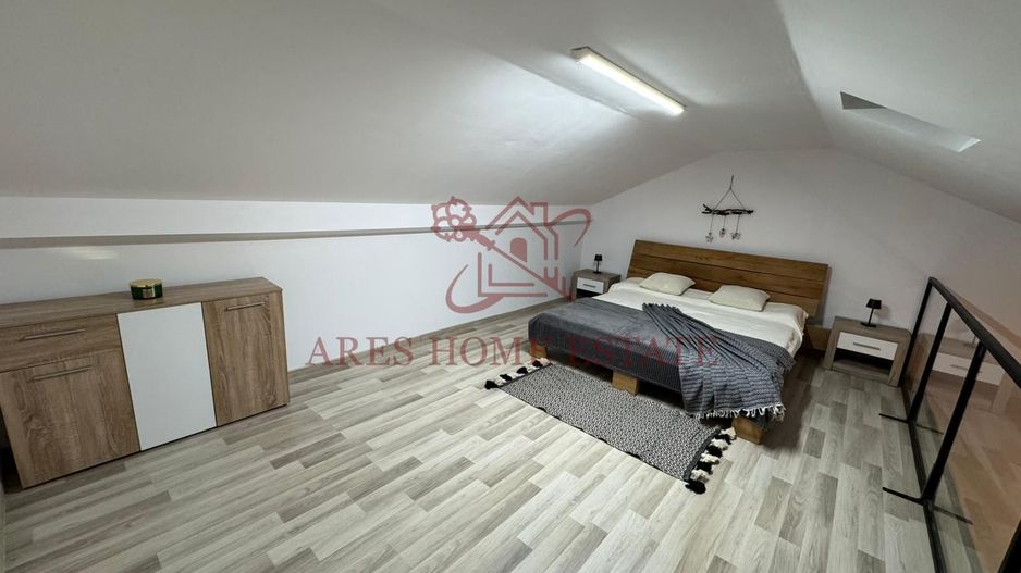 Apartament cu 2 camere, curte 120 mp, 2 locuri de parcare. - Poză 9