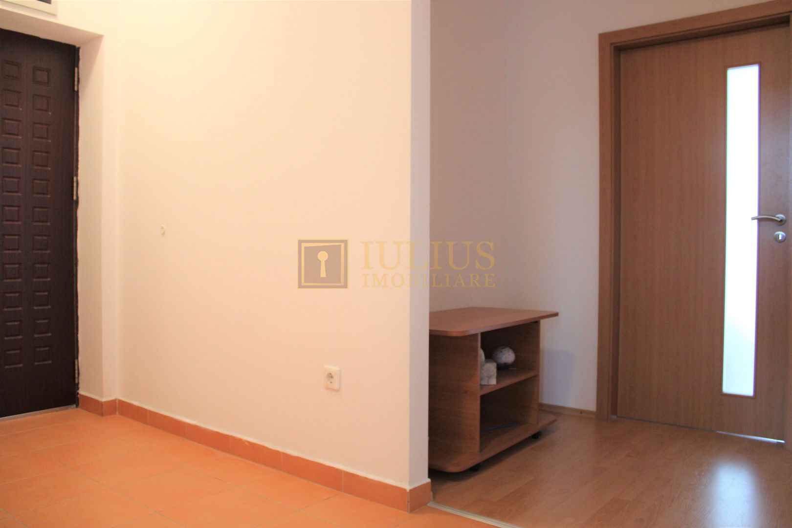 Complex Studentesc - semicentral 60mp UTILI; bucatarie inchisa. - Poză 17