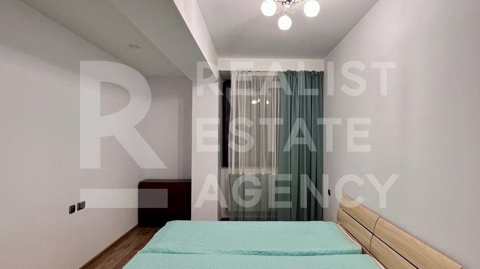 Apartament cu 3 camere – 13 Decembrie,  Coresi la 5 minute pe jos. - Poză 6