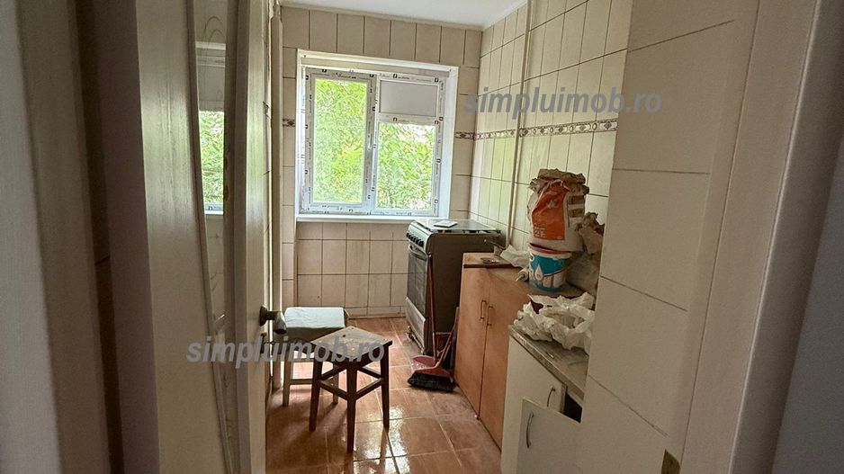 2 Camere Renovat Luica/Piata Resita - Poză 8