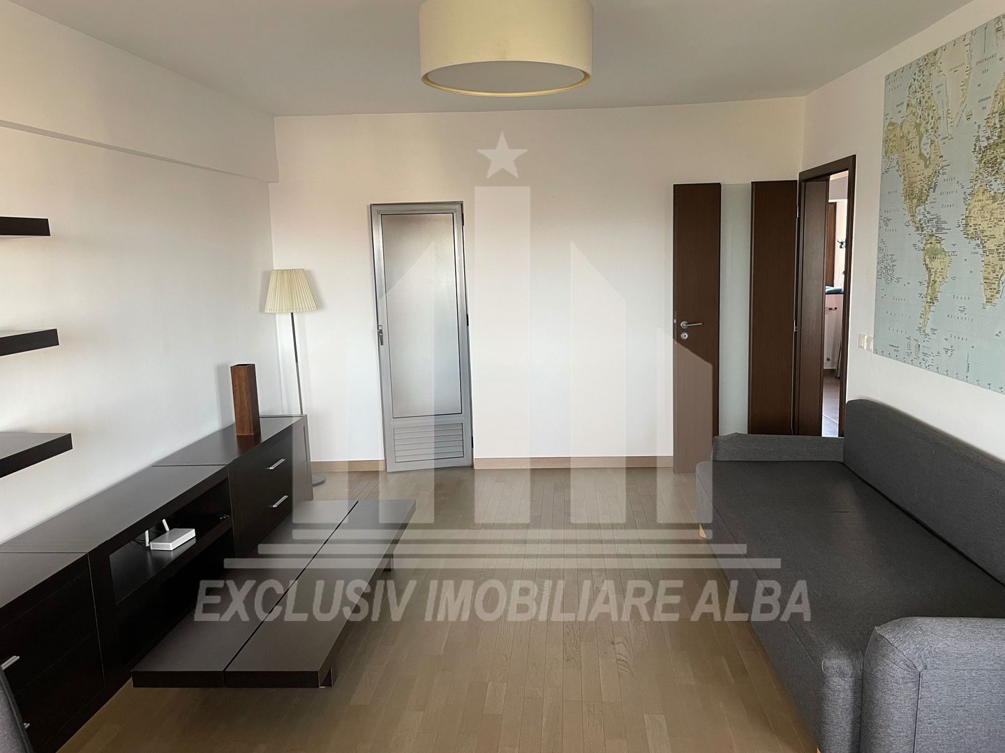 Apartament 1 camera decomandata | 41 mp | Mobilat | Lift | Centru - Poză 1