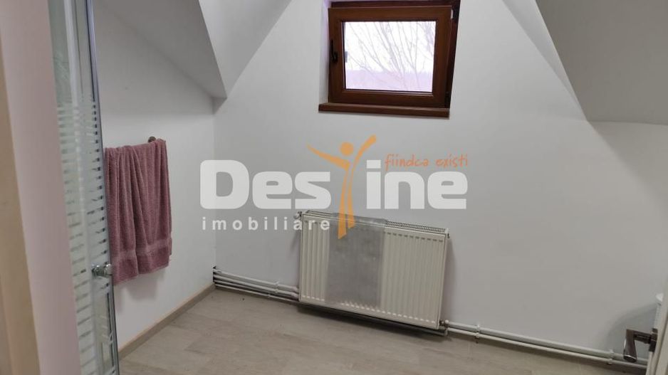 Casa P+1 Baicoi 2700 mp zona rezidentiala. - Poză 18