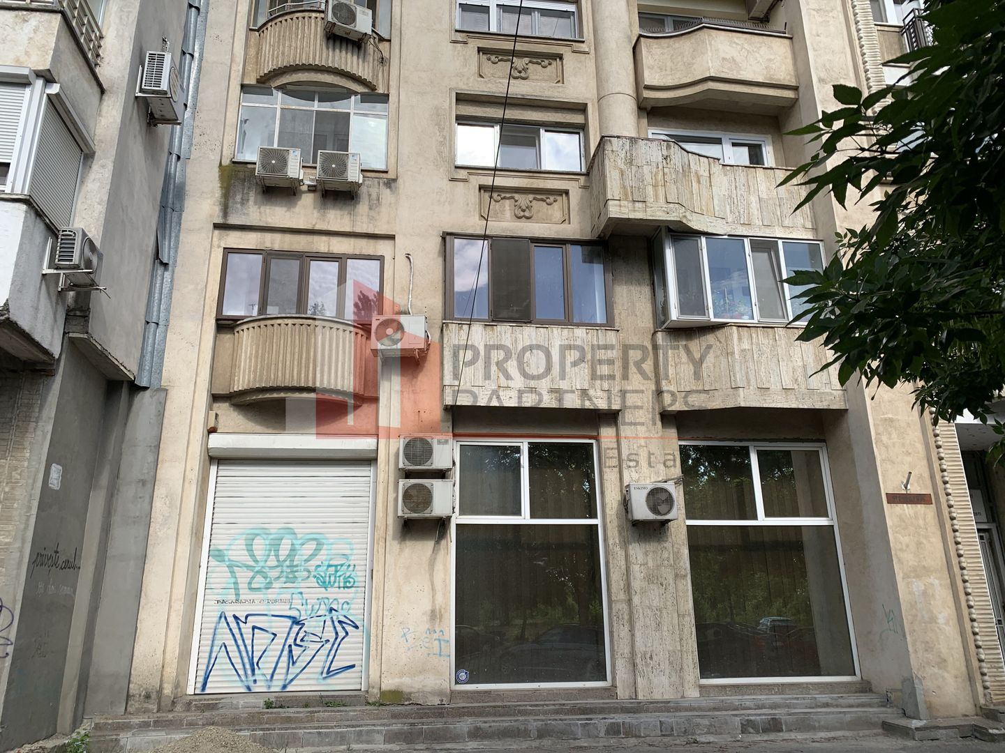 Spatiu comercial  Uranus 98 - Poză 2