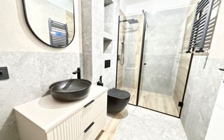 Apartament cu 4 camere pe 2 nivele in Giroc - Poză 2