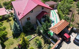 Vila impresionanta Husi + 2835 mp teren, P+1+M, constructie deosebita - Poză 1