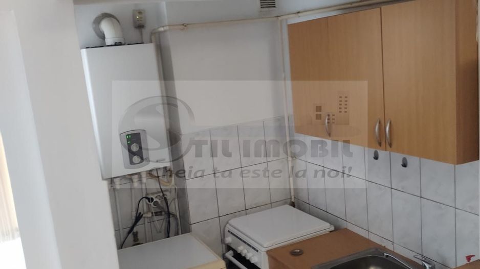 Garsoniera mobilata de vanzare in Campus Tudor Vladimirescu - Poză 4