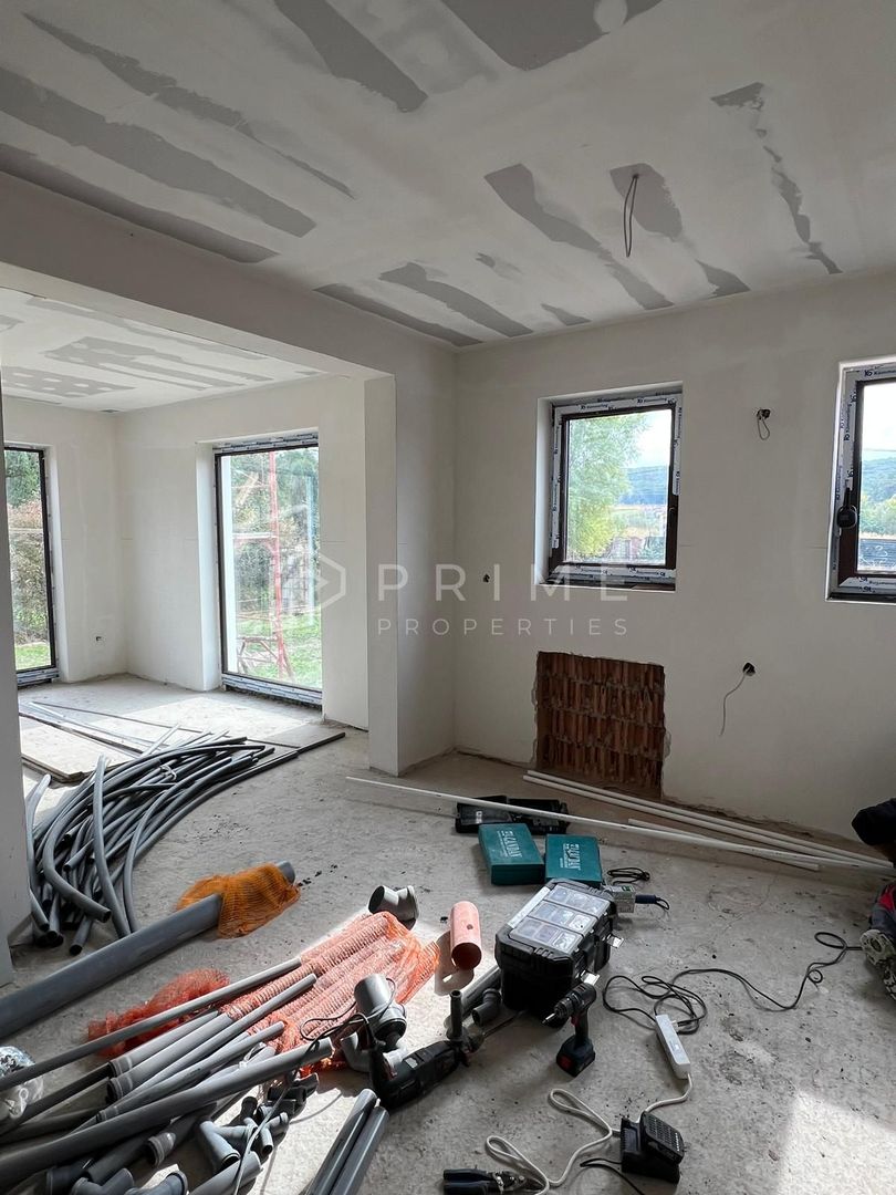 Casă nouă tip duplex izolat fonic în Livezeni - Poză 9