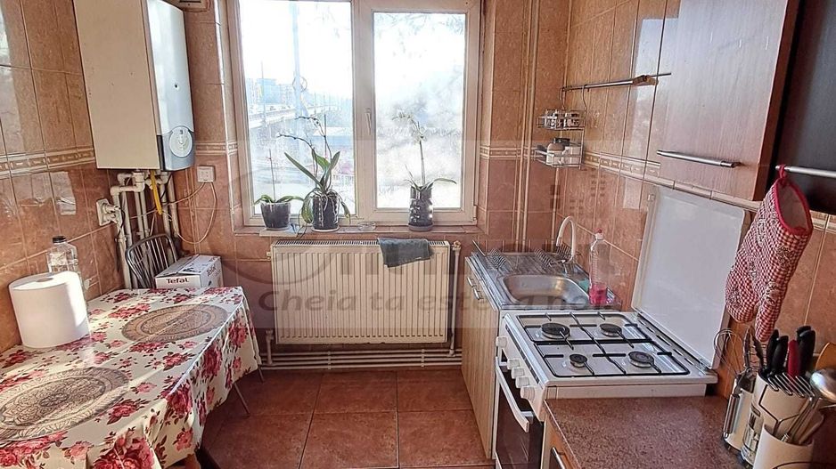 Apartament 3 camere  Podu Ros- 350 EURO - Poză 7