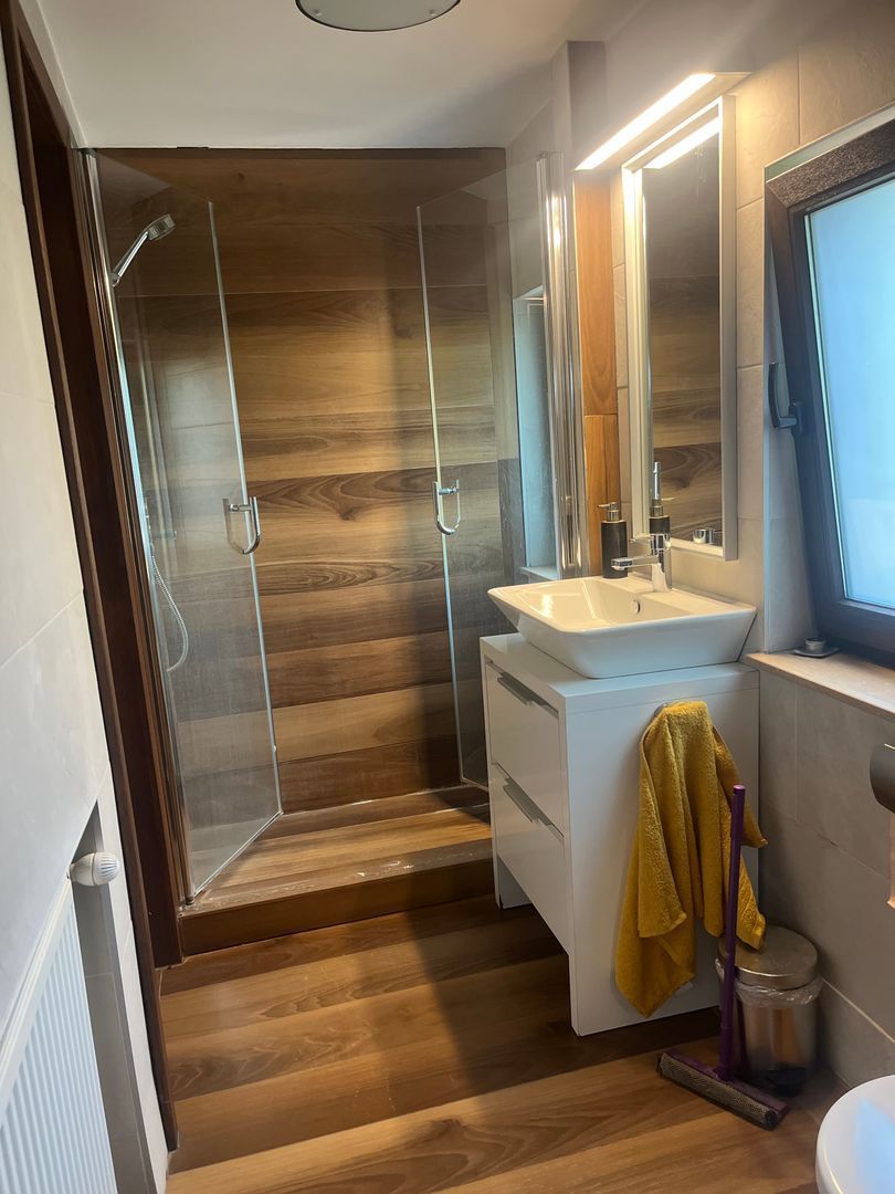 ANDRONACHE | Vila 4 Camere | Garaj | Curte Verde | Ciubar & BBQ - Poză 18