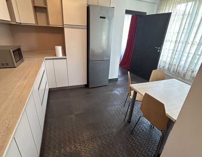 De Vanzare Apartament cu 3 camere - Bucurestii Noi, Laminorului - Poză 9