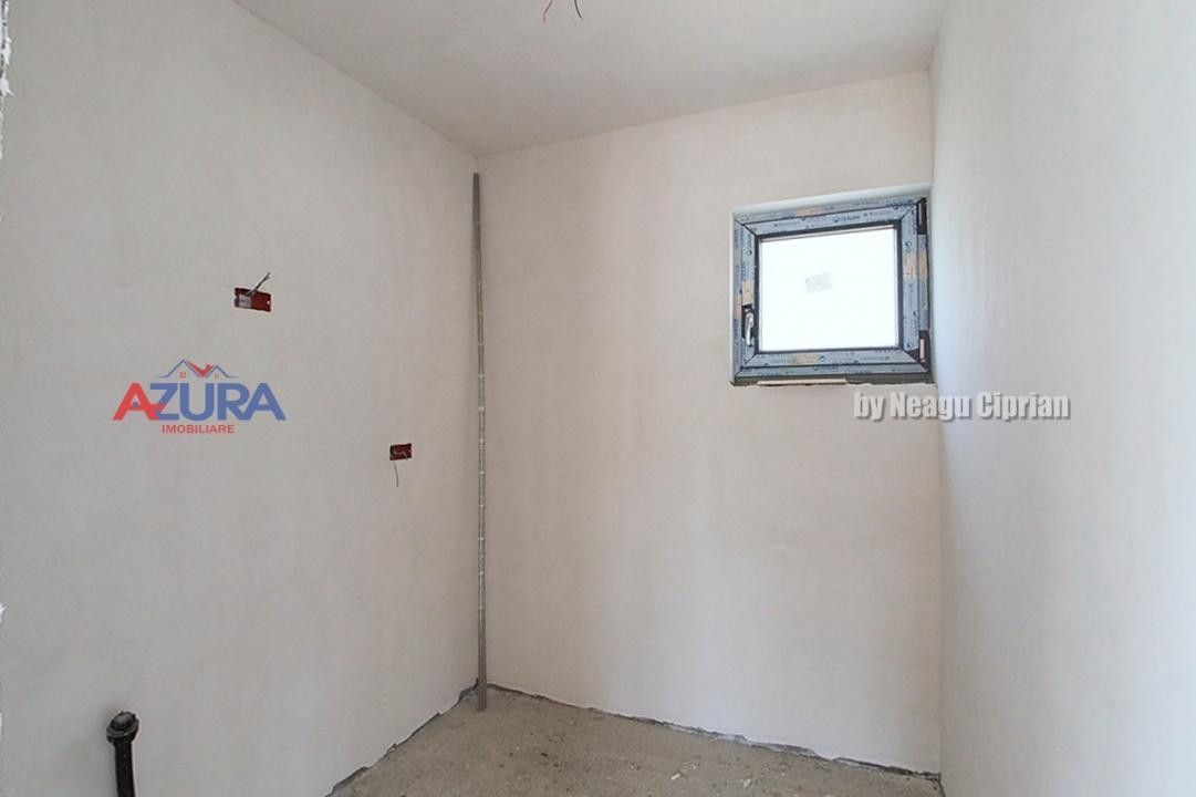 Case Noi Smeura Pitesti - Poză 30