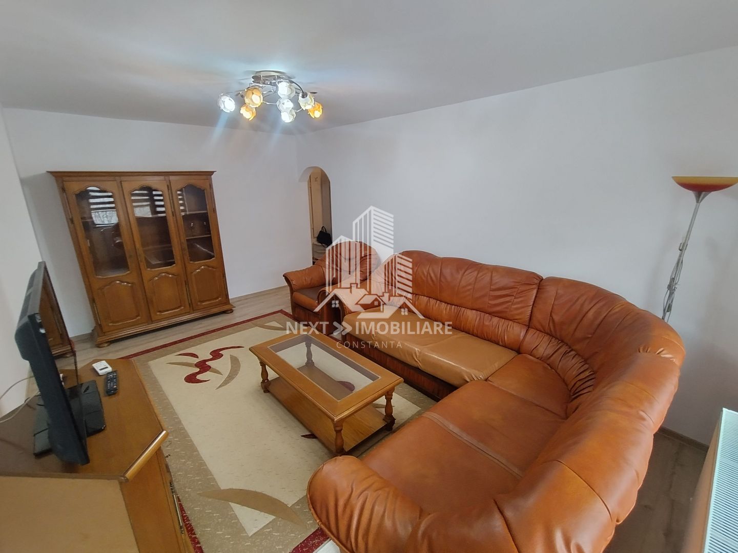 Apartament decomandat 3 camere, termen lung - Poză 2