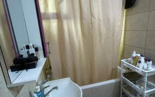 EXCLUSIVITATE -  Apartament 2 camere semidecomandat - Poză 4