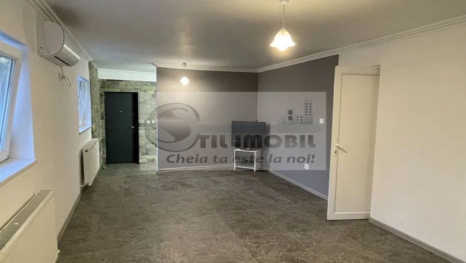 Apartament de 3 camere + curte 90mp Valea Lupului 92.000 euro - Poză 4