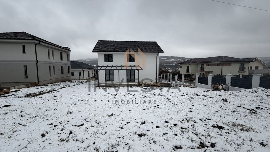 Casa noua in Chinteni, 700 mp teren- zona strazii Caragiale - Poză 14