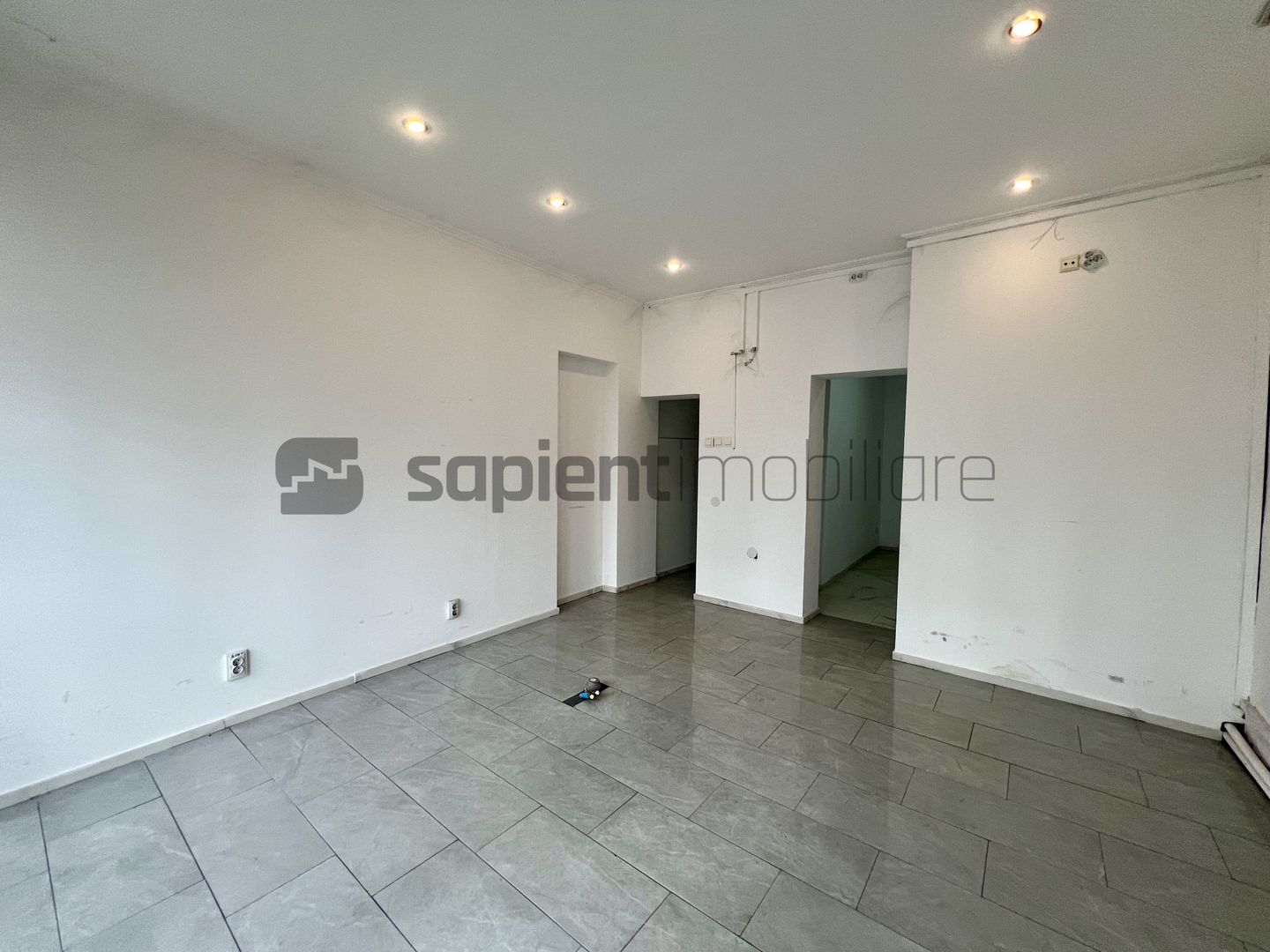 Sapient | Spațiu comercial _ Parcul 22 Decembrie, Oradea - Poză 5