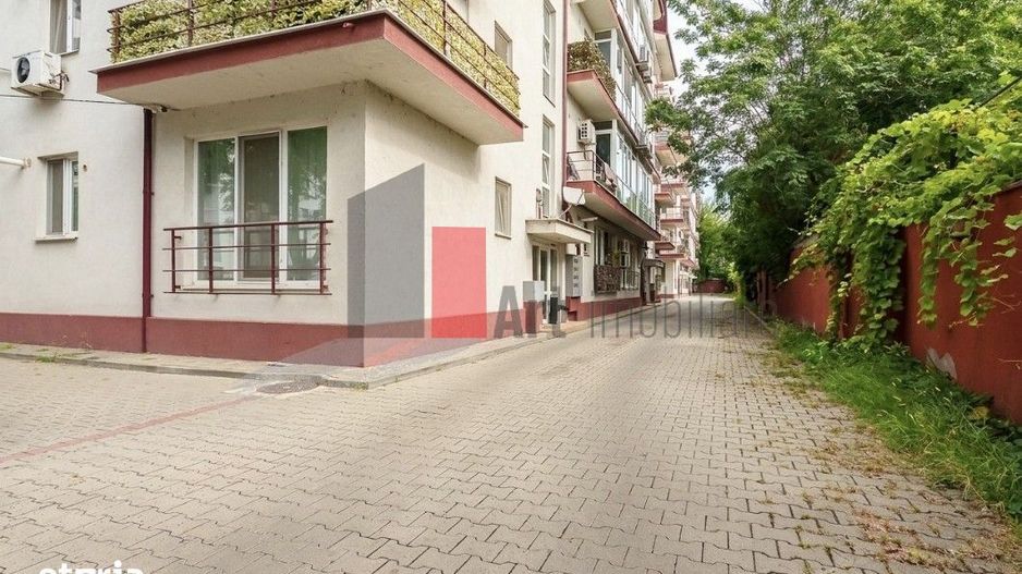 Vanzare partament 3 camere +Loc  parcare,boxa-Militari - Poză 2