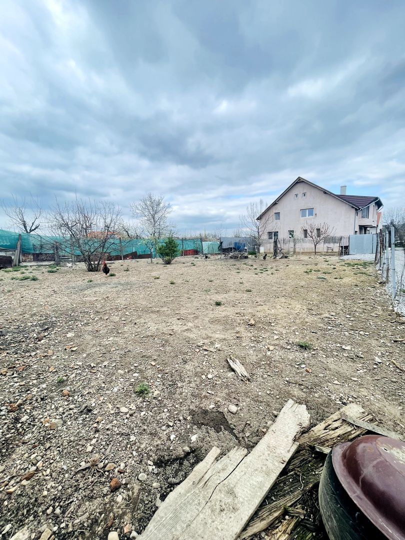 Teren cu Utilități pe Parcelă – Episcopia, 550 mp - Poză 2