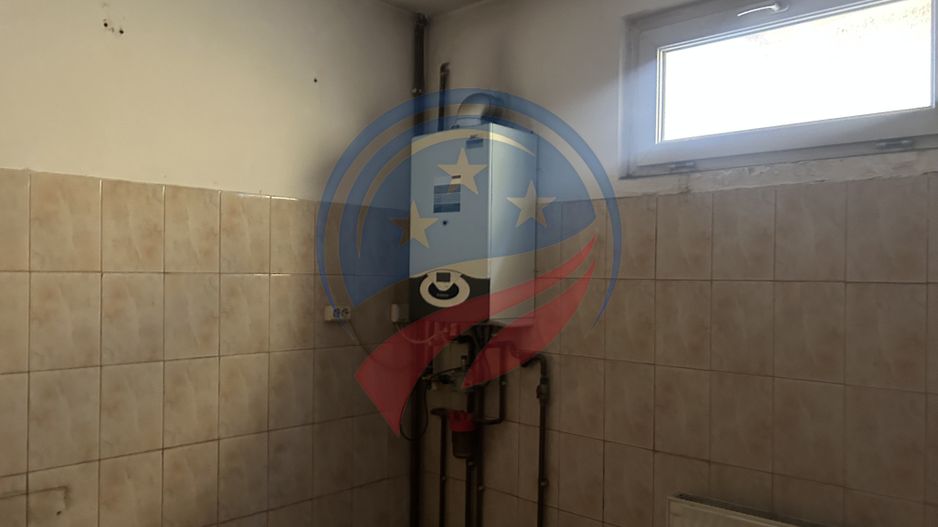 Vilă D+P+E+M, 400 mp construiți, curte 400 mp, 3 intrări - Poză 2